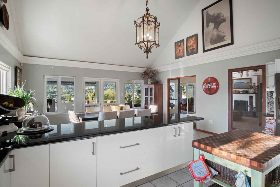 4 Bedroom Property for Sale in Oakhurst Estate Western Cape